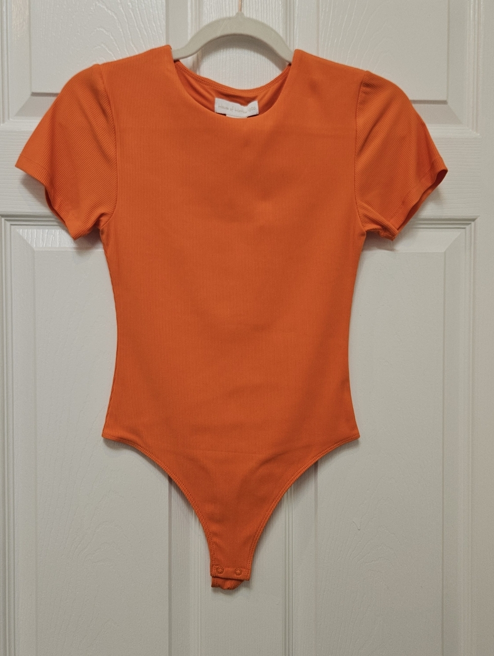 NWT House Of Harlow 1960 Orange Ribbed Bodysuit Tee Size XS